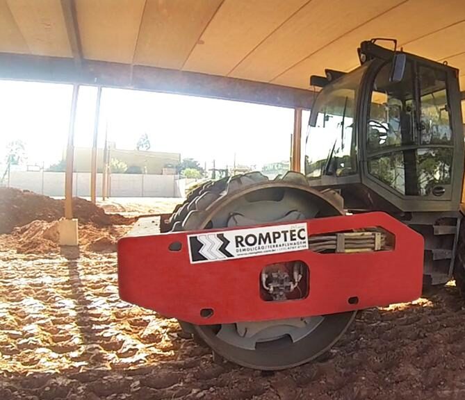 Rolo compactador {{brizy_dc_image_alt imageSrc=